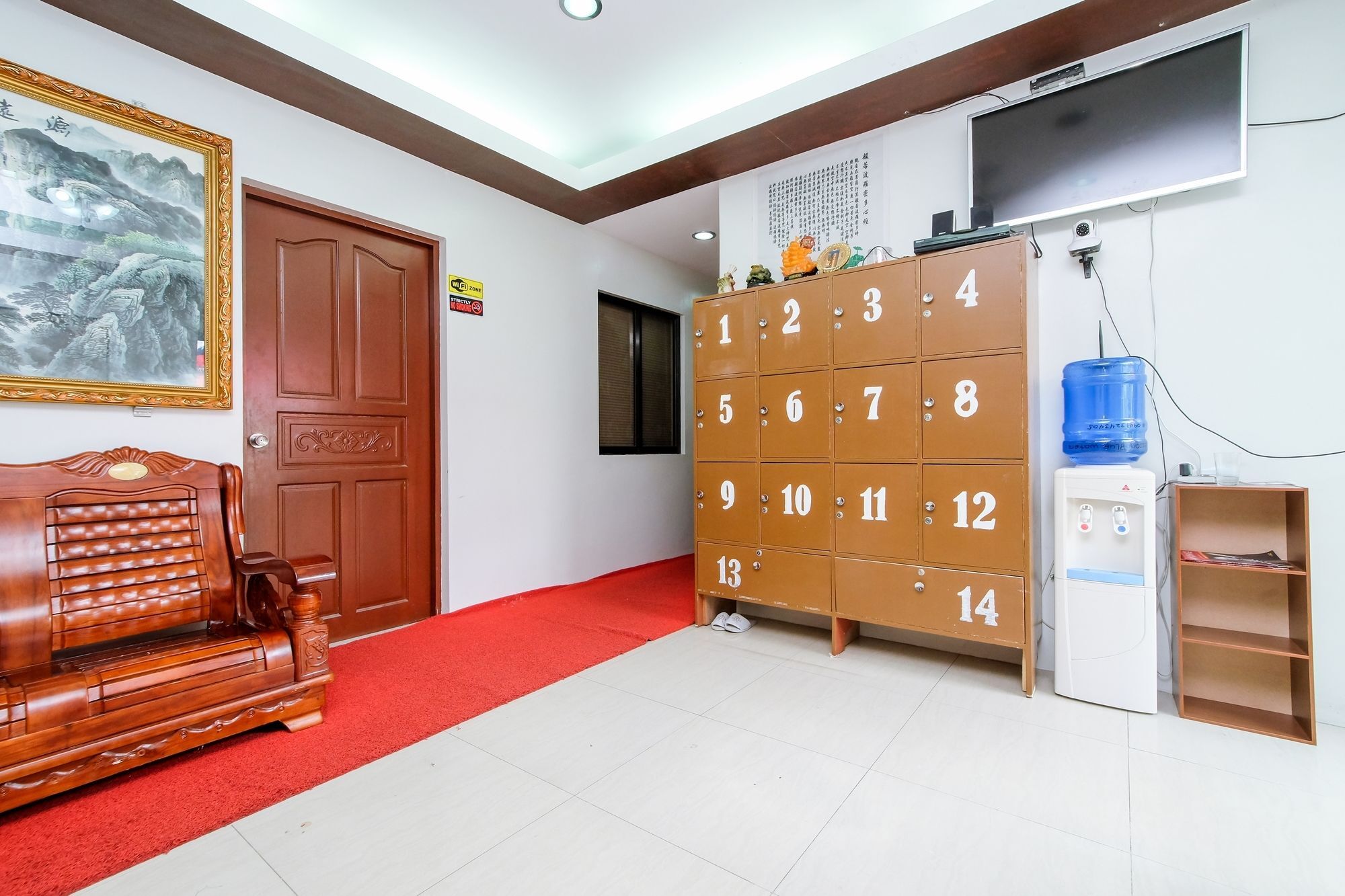 Zen Hostel Quirino Ave. Malate Manila Exterior photo